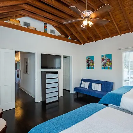 Villa Diamond In South Beach-3